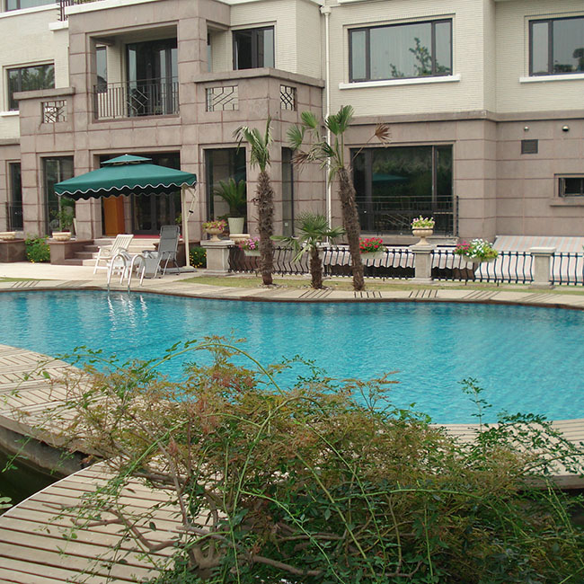 别墅游泳池水处理设备应用案例74