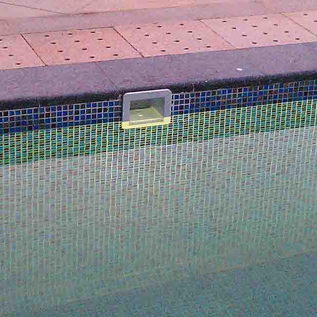 别墅游泳池水处理设备应用案例96